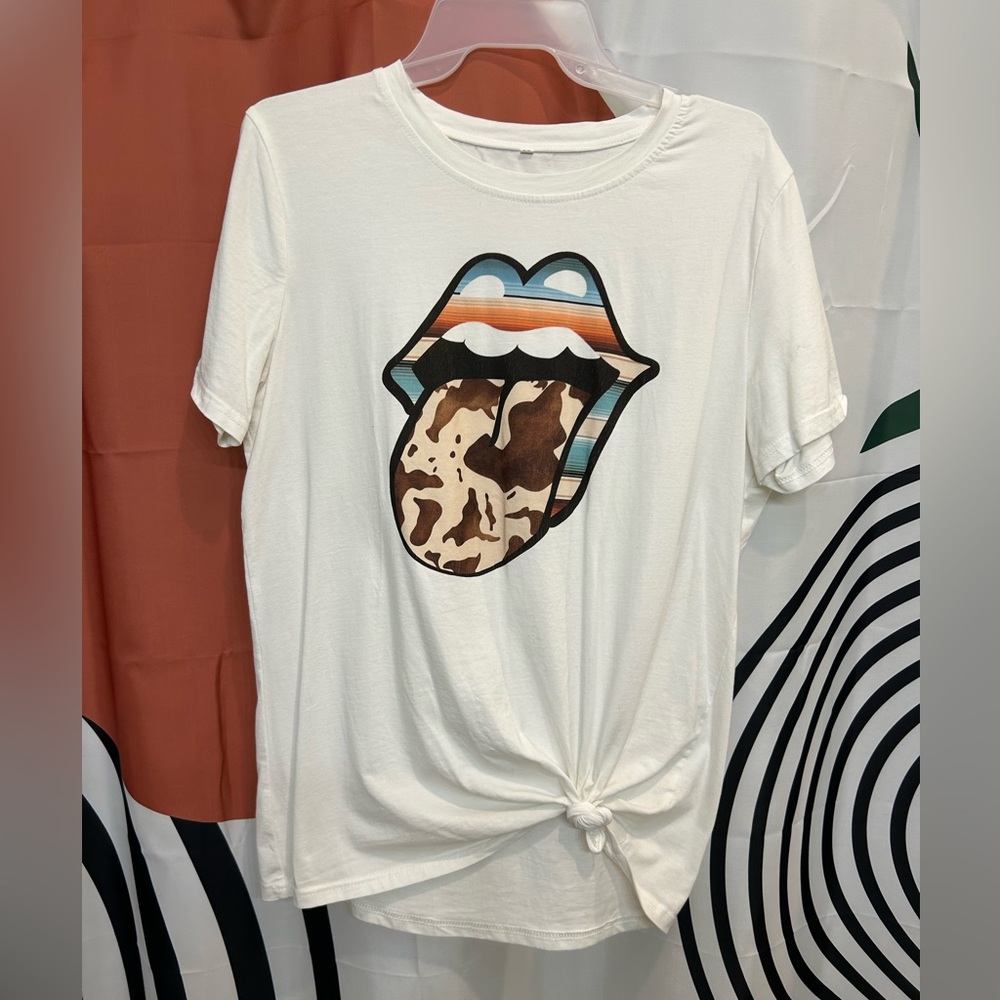 Women’s western cow tongue Tee